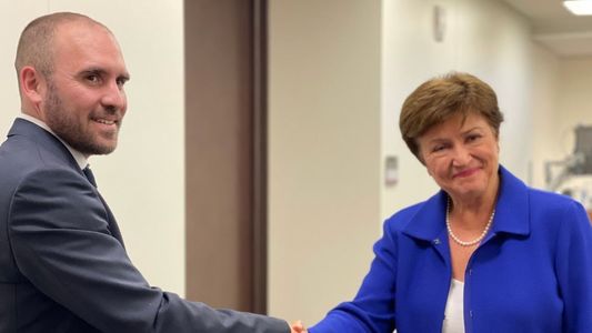 Diálogos con José Tasa: tensión con el dólar y el FMI en el horizonte, tras los resultados de las elecciones