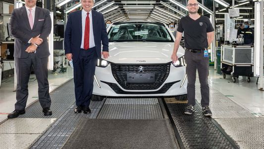 Stellantis con segundo turno de producción en El Palomar