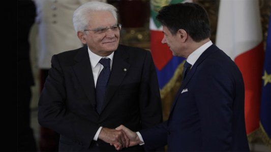 Conte renunció como primer ministro italiano, pero igual aspira a un tercer período al frente del gobierno