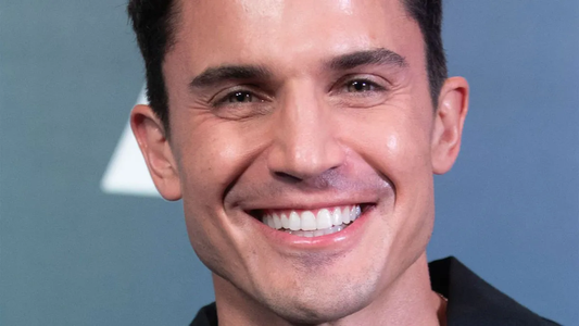 Netflix y una comedia romántica que aniquila el ranking y es la peli más vista del mundo