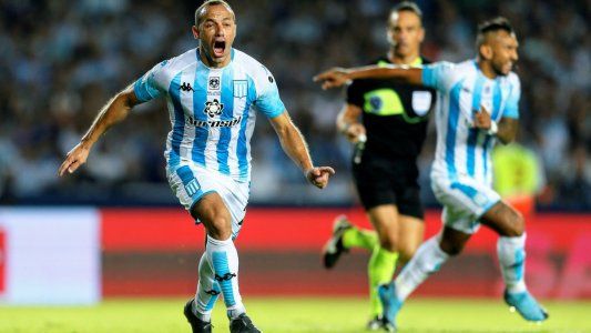 Racing épico: le ganó 1-0 a Independiente el clásico jugando la mitad del partido con dos menos