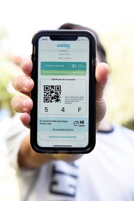 ¿Se viene el pasaporte sanitario?: claves de la App CuidAr, con la que el Gobierno busca controlar la pandemia