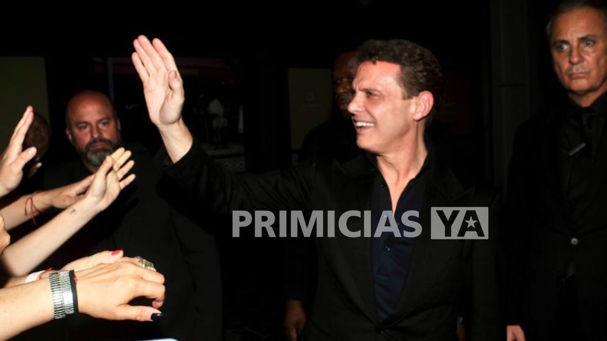 Luis Miguel y Paloma Cuevas en Argentina 5.jpg