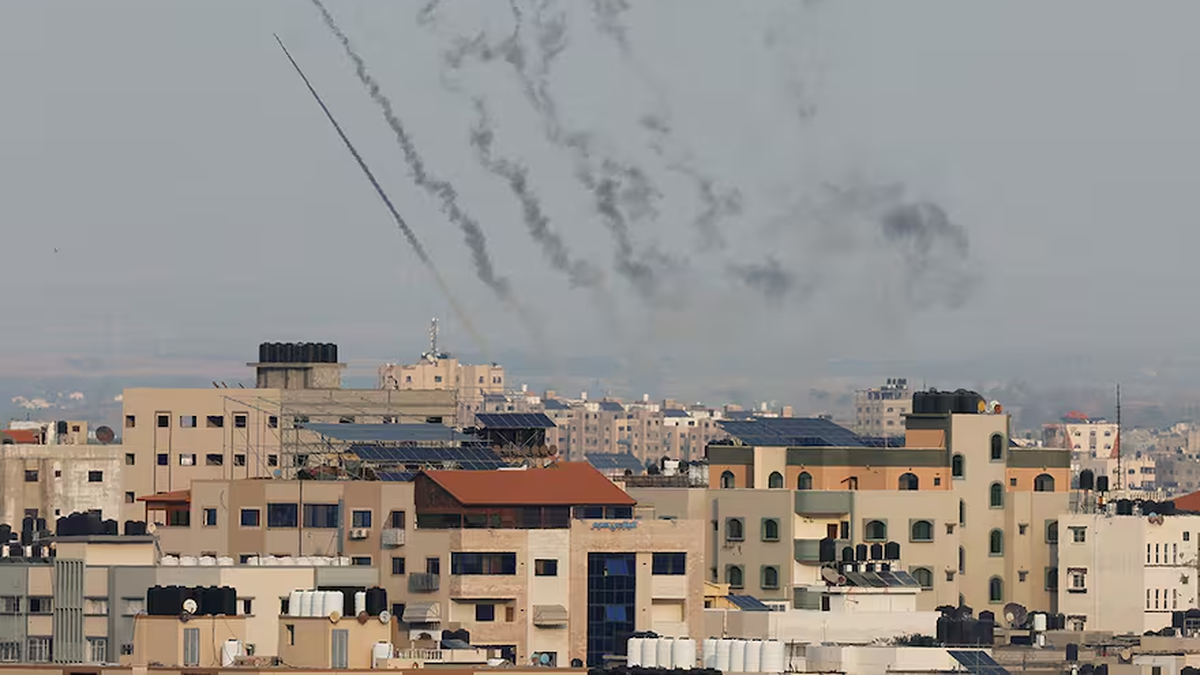 Según informó el Ejército israelí, fueron al menos ocho misiles enviados desde Rafah, en el sur de la Franja de Gaza. (Foto: captura)