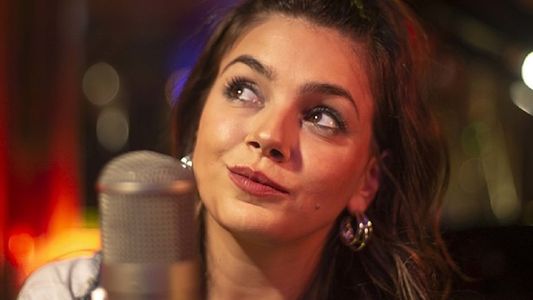 Natalie Pérez presenta Noches Vacías,  un clásico de Gilda