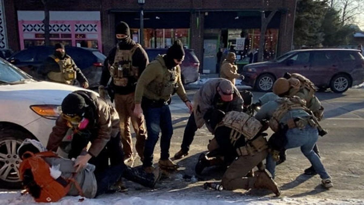 Los agentes del cuerpo contra los inmigrantes ilegales