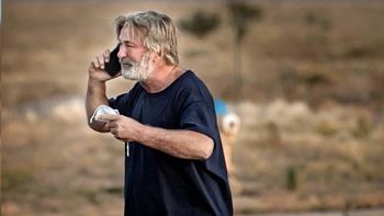 Alec Baldwin mató accidentalmente a una compañera durante el rodaje de Rust