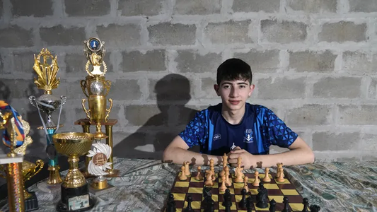 El Messi rosarino del ajedrez: Lucho Carrizo lucha por su Mundial en Italia