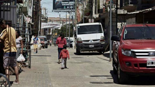 Más de 1,3 millones de chicos pasaron hambre en 2017, según un informe de pobreza de la UCA