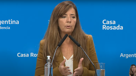 Cerruti confirmó que habrá un bono para jubilados y que el Plan Plurianual se presentará antes de fin de año