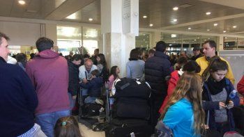 Más de 200 vuelos cancelados y 20 mil pasajeros afectados por medidas gremiales en distintos aeropuertos del país