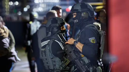 Detuvieron al hombre que se atrincheró con su hija de 4 años en el aeropuerto de Hamburgo