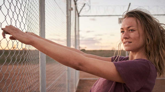 Netflix: está en la plataforma, tiene solo 6 capítulos y no te dejará mover de sillón