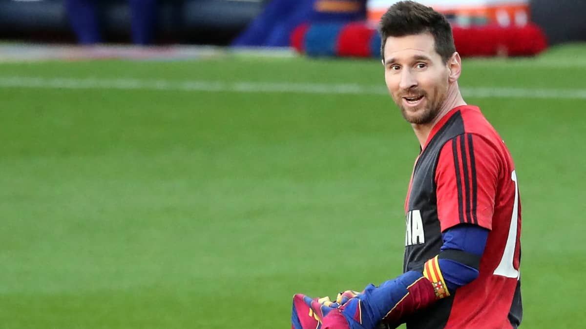 Apareció en las redes la única foto de Lionel Messi en el Coloso viendo a Newells