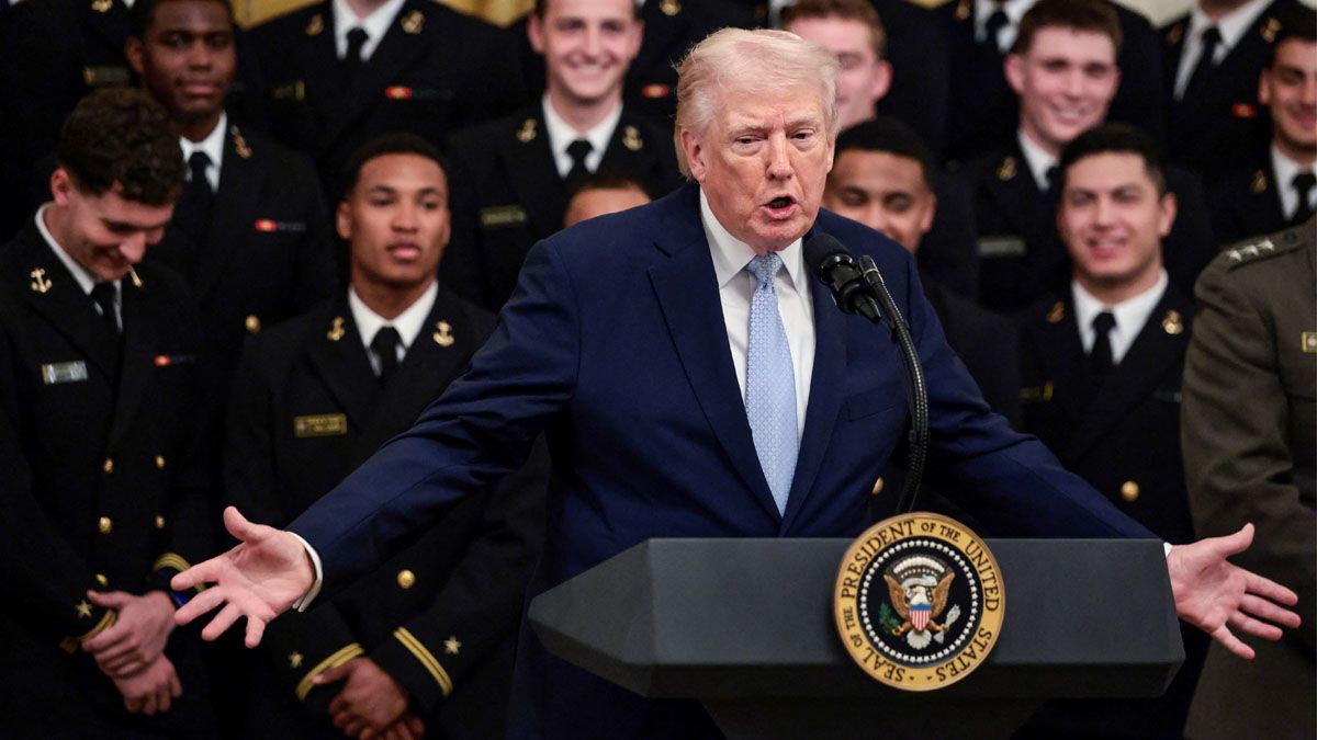 Donald Trump volvió a la carga contra los aiados euopeos. (foto: Reuters)