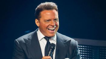Demandaron a Luis Miguel por un millón de dólares