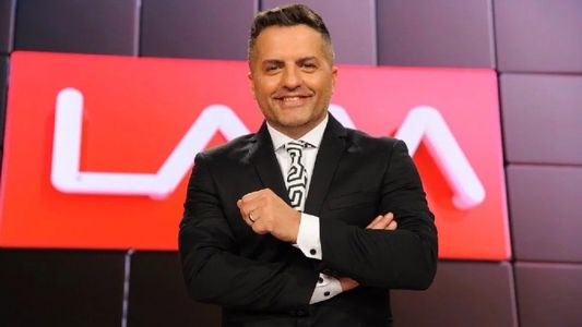 La reacción de Ángel de Brito tras enterarse por PrimiciasYa.com cuál será su nueva competencia