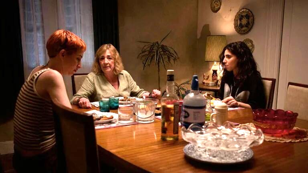 Tres mujeres en busca de la verdad.