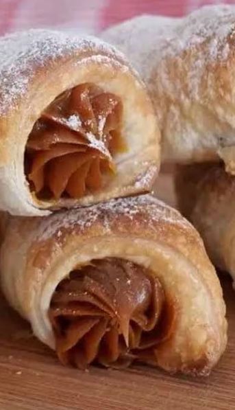 Cañoncitos de dulce de leche: la receta clásica que podés hacer en casa sin ser pastelero