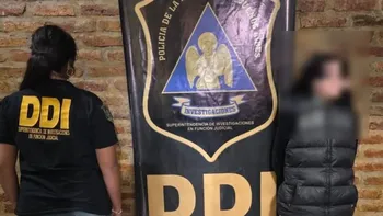 Le dijo a su pareja que fue secuestrada por una banda de gitanos y le pidió que pague el rescate: terminó detenida