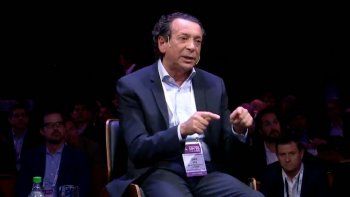 Sica dijo que esta semana saldrá el decreto por el bono de fin de año y destacó la buena voluntad de sindicatos y empresarios