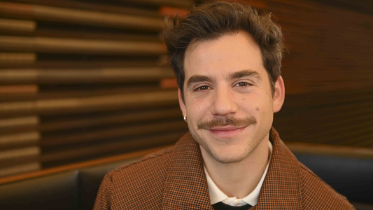 América TV anuncia la llegada de Fernando Dente a su pantalla