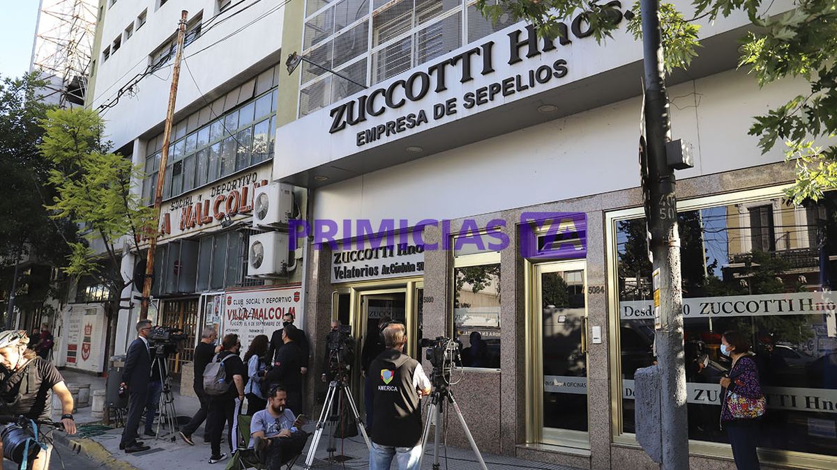 Velatorio de Gustavo Martínez. 