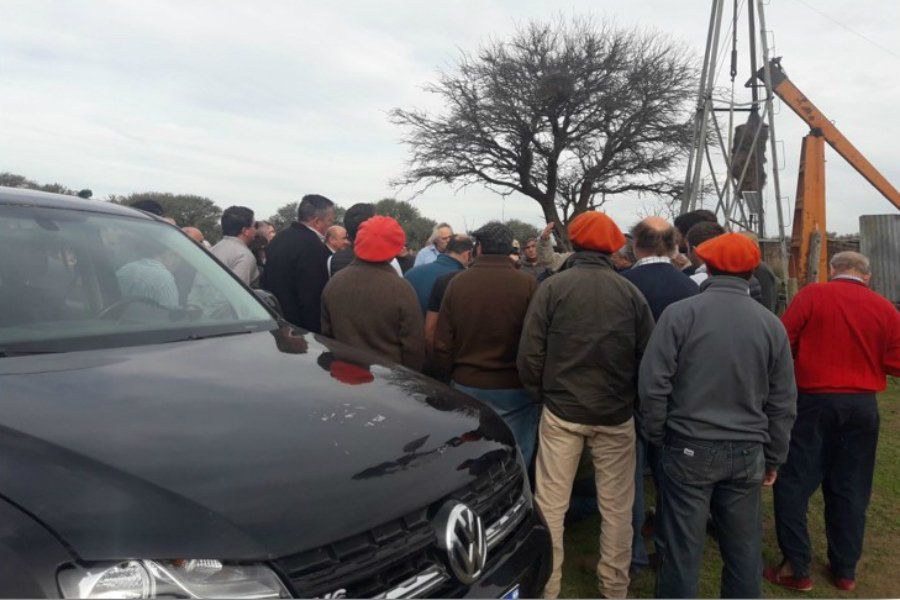 Amarok acompaña a la asociación CREA