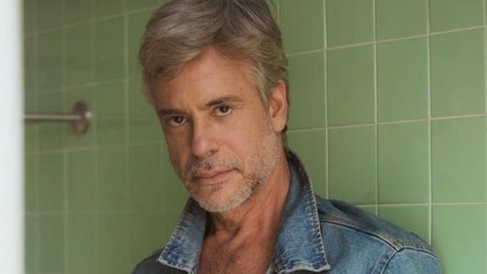 Quién era Diego Bertie, el actor que murió este viernes y causó conmoción en todo Perú