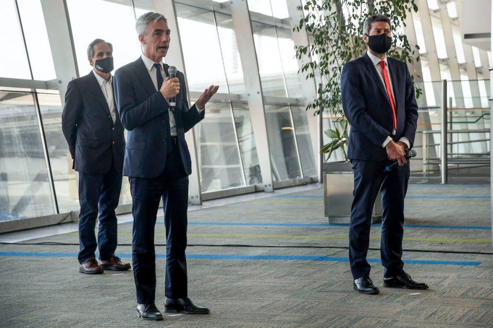 Meoni y Lammens anunciaron el retorno de los vuelos, micros de larga distancia y trenes solo por temas excepcionales y de salud
