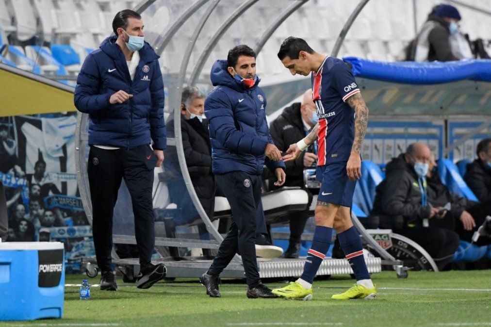 PSG. Se estima que a Di María le robaron alrededor de 500 mil euros entre joyas y relojes