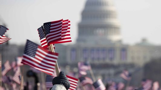 Estados Unidos: los Republicanos ganan en una elección muy reñida, pero sin la diferencia que esperaba Donald Trump.