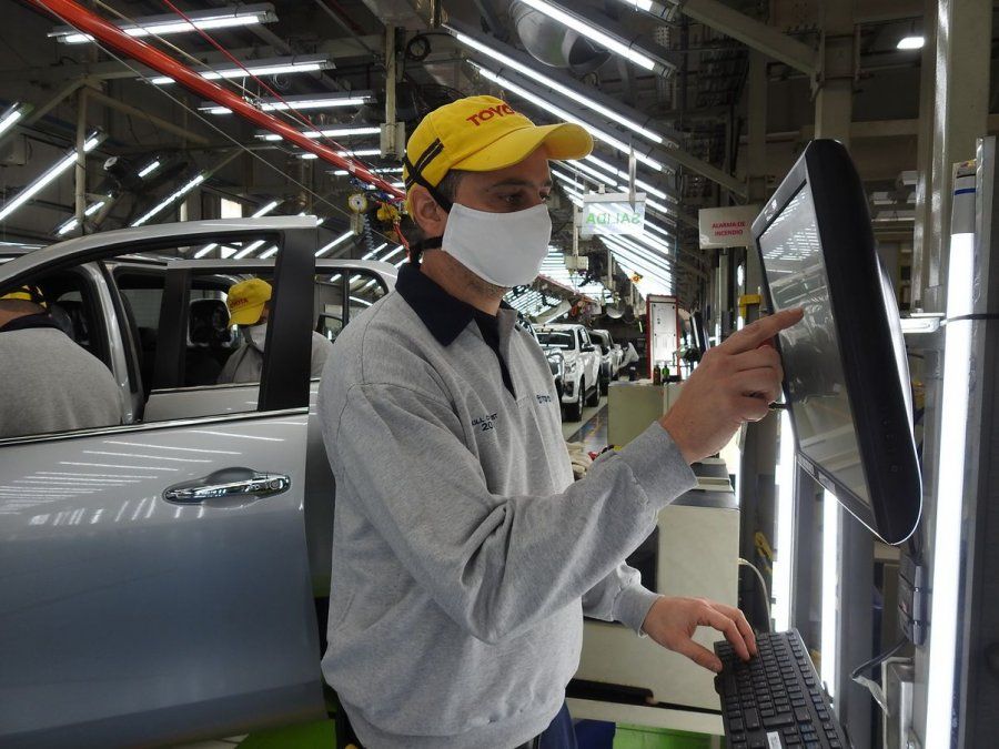 Toyota reanuda la producción en su planta de Zárate