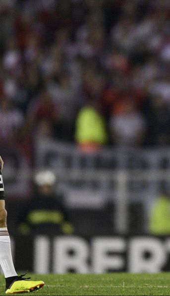 Centurión pidió disculpas a los hinchas de Racing sin nombrar a Boca: El gesto fue porque en esa cancha había ganado
