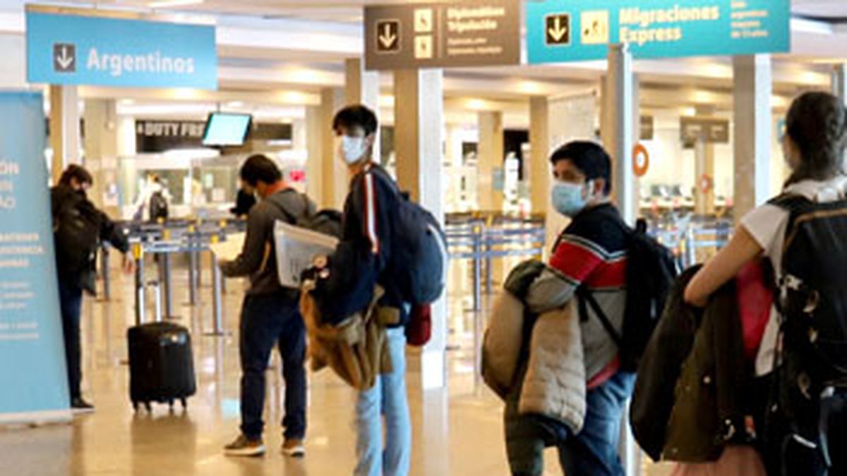 Coronavirus: el Gobierno anunció nuevas flexibilizaciones para entrar y salir de la Argentina (Foto: Telam).