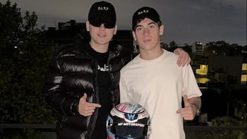 la dificil eleccion de bizarrap: ¿velez campeon o franco colapinto ganador de una carrera de formula 1? la dificil eleccion de bizarrap: ¿velez campeon o franco colapinto ganador de una carrera de formula 1?