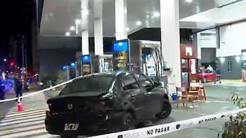 Fueron a cargar combustible, intentaron frenar una pelea y terminaron en el hospital