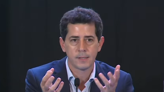 Ante empresarios, Wado de Pedro llamó a acordar un modelo productivo con todas las fuerzas políticas