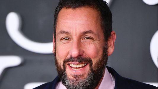 Adam Sandler brilla en Netflix con el estreno de la tercera parte de su comedia más popular