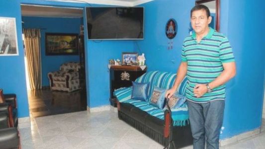 Orlando sufrió un ACV en Bolivia y denuncia que ningún hospital quiso atenderlo por ser argentino
