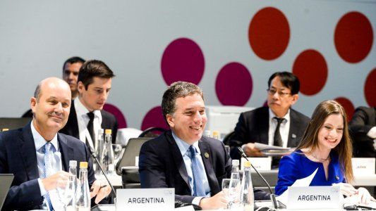 Dujovne y Sturzenegger abrieron la primera reunión del G20