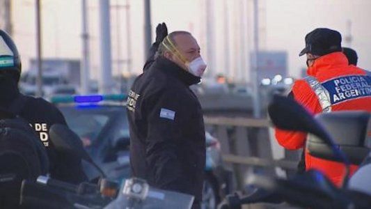 Falta de interlocutores y el fantasma de la desestabilización: los factores que complican a Berni para negociar con la bonaerense