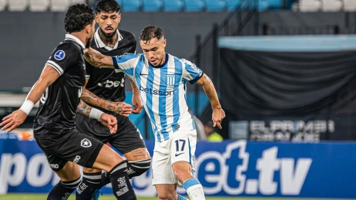Racing perdió con Botafogo y quedó al borde de la eliminación en la Copa Sudamericana.