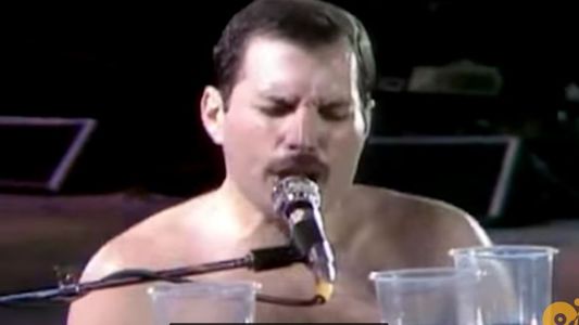 Emocionante versión de We are the Champions cantada a capella por Freddie Mercury