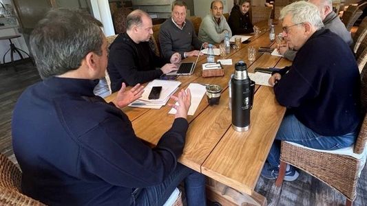 Sergio Massa reunió a su equipo económico para trazar los cuatro objetivos del próximo semestre