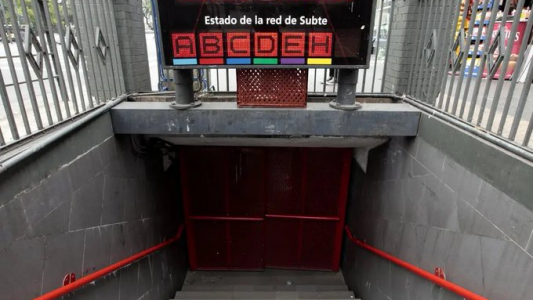 Paro de subte: la Línea B tiene el servicio interrumpido hasta las 13 horas