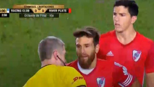 La curiosa expulsión de Ponzio, luego de un error (corregido) del árbitro