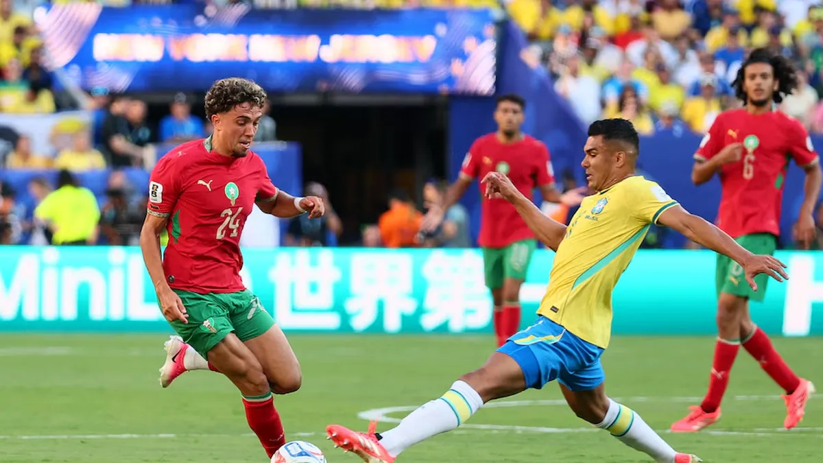 Casemiro e Ibáñez habían visto la amarilla en el primer tiempo (Foto: Reuters)