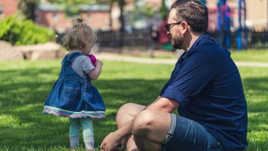Cuarentena obligatoria: rige la excepción para que padres y madres puedan trasladar a sus hijos