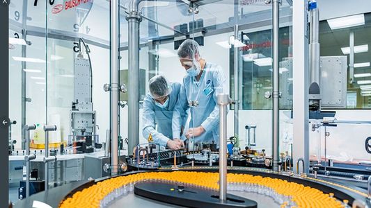 En dos semanas, Pfizer sabrá si su vacuna es efectiva contra la nueva mutación